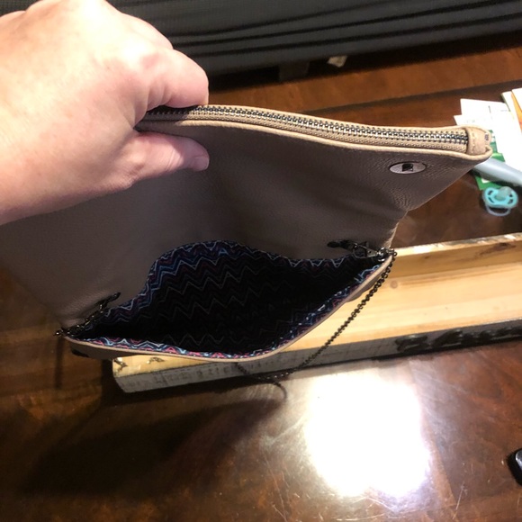 Boutique clutch - Picture 2 of 2